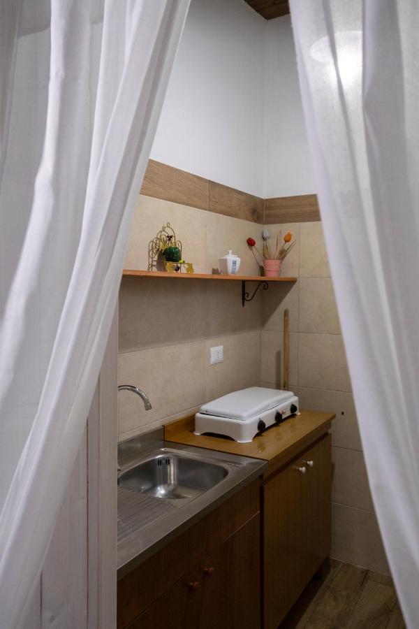 A Lu Fanizza Bed & Breakfast Cutrofiano Exterior photo