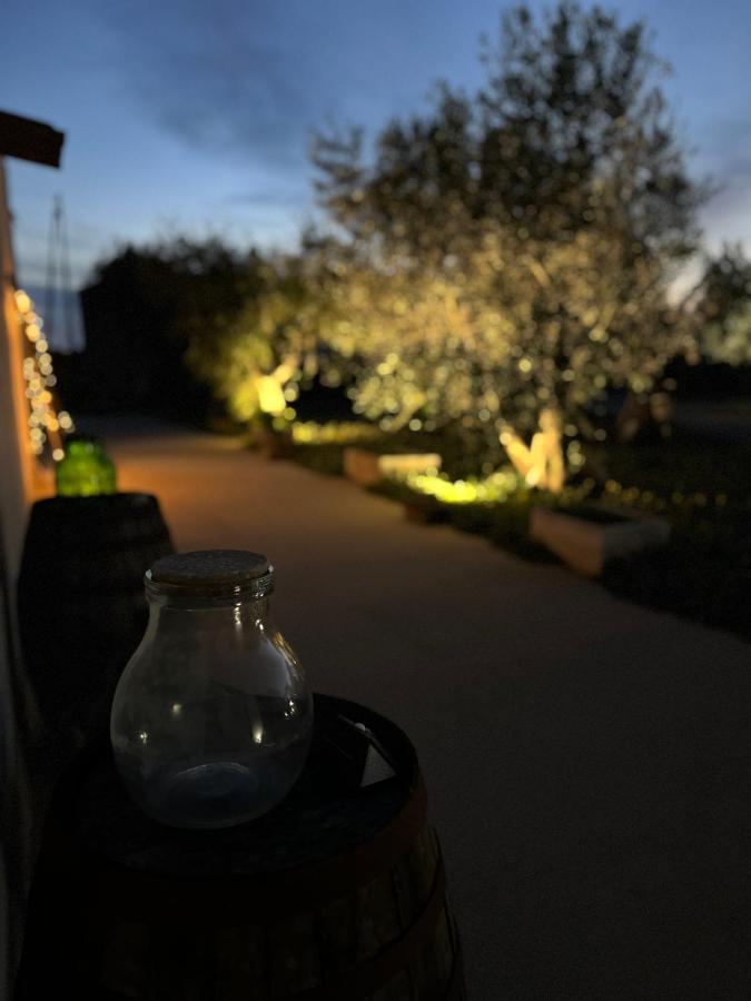 A Lu Fanizza Bed & Breakfast Cutrofiano Exterior photo